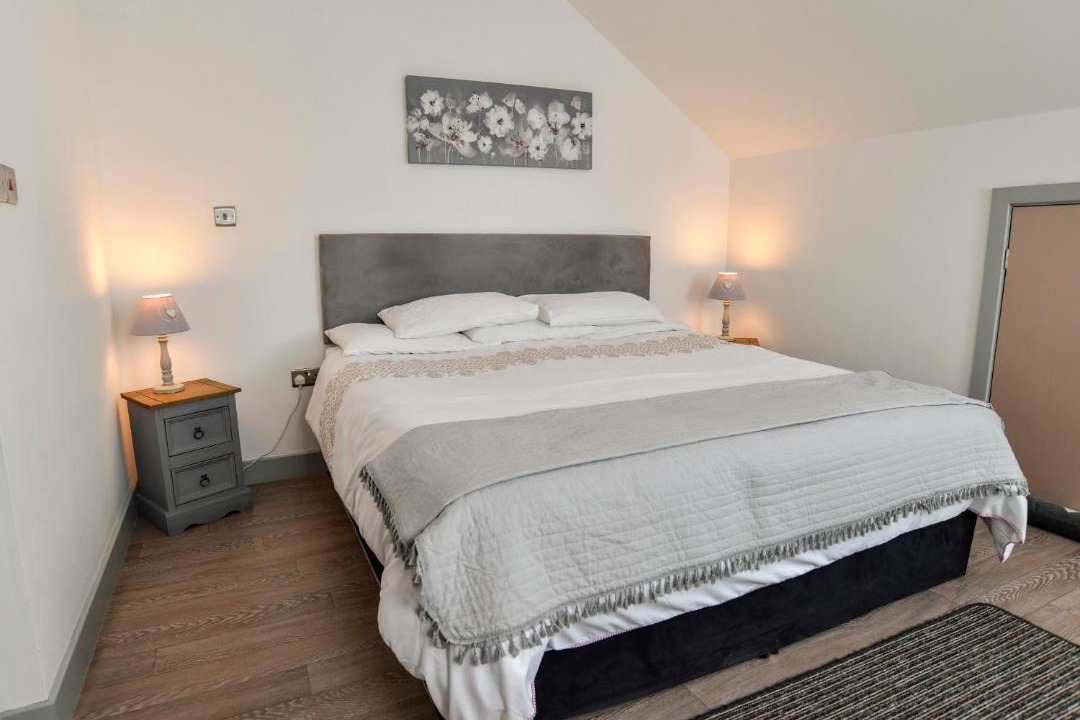 Photo of Others in Ty Croes