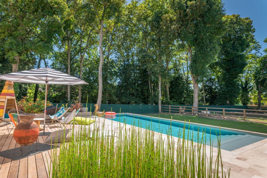 Photo of Others in Avoine