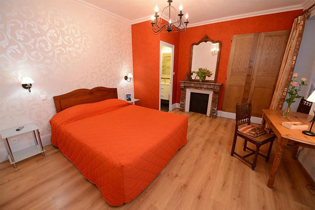 Photo of Bedroom in Chagny