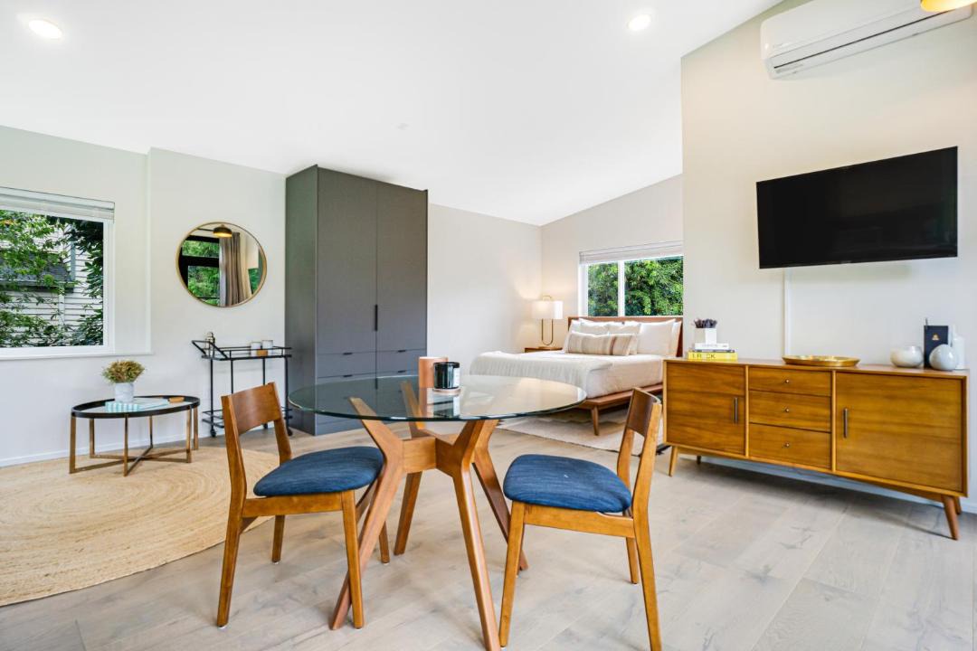 Photo of Others in Seaview