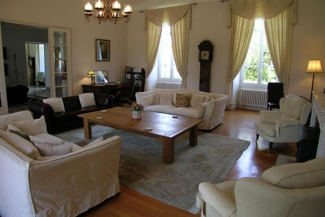 Photo of Others in Cherval