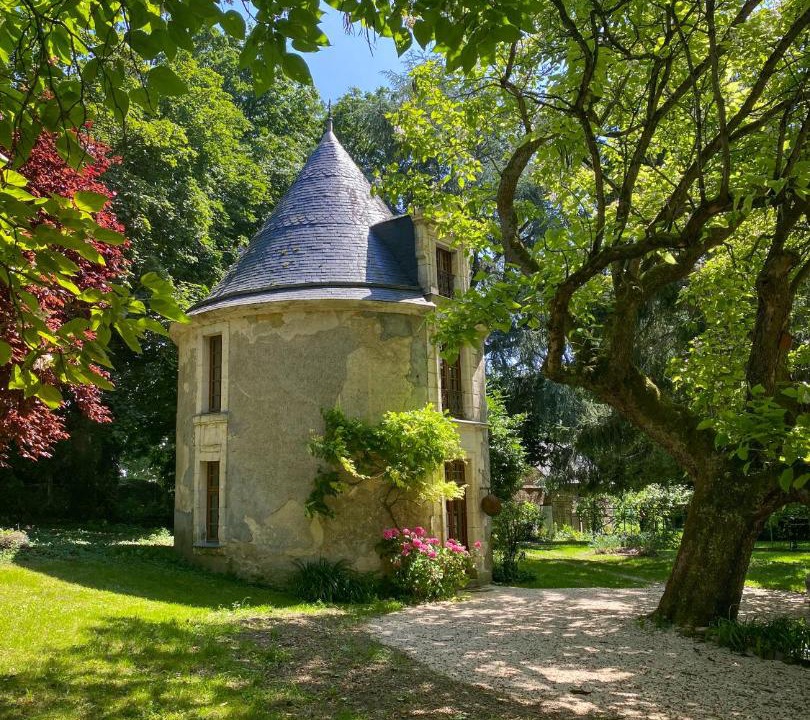 Photo of Others in Oize