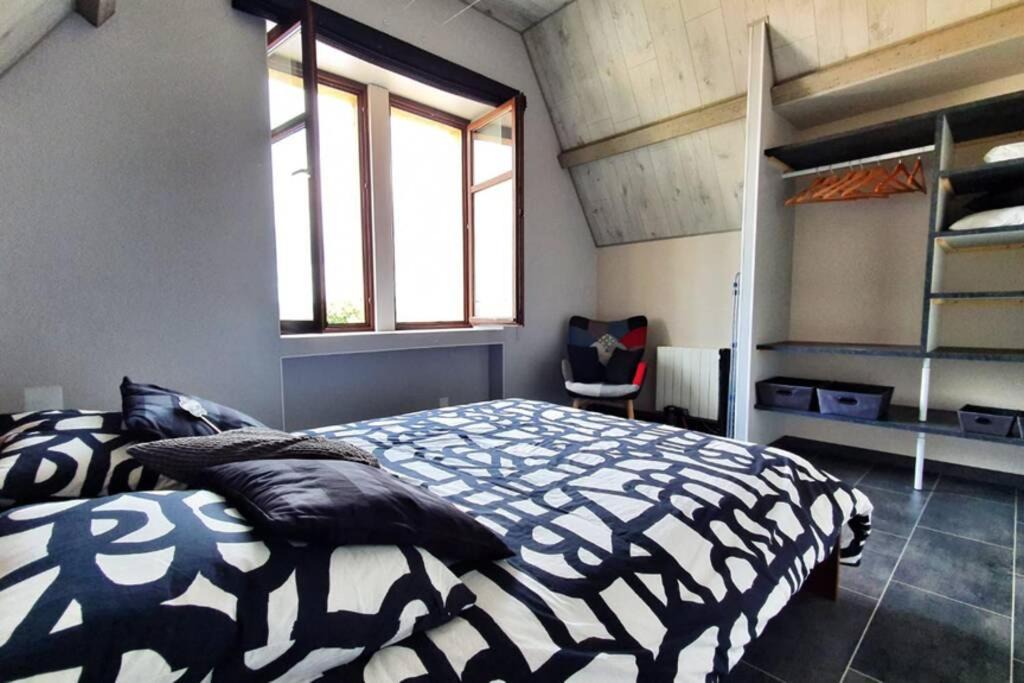 Photo of Bedroom in Toulon-sur-Arroux