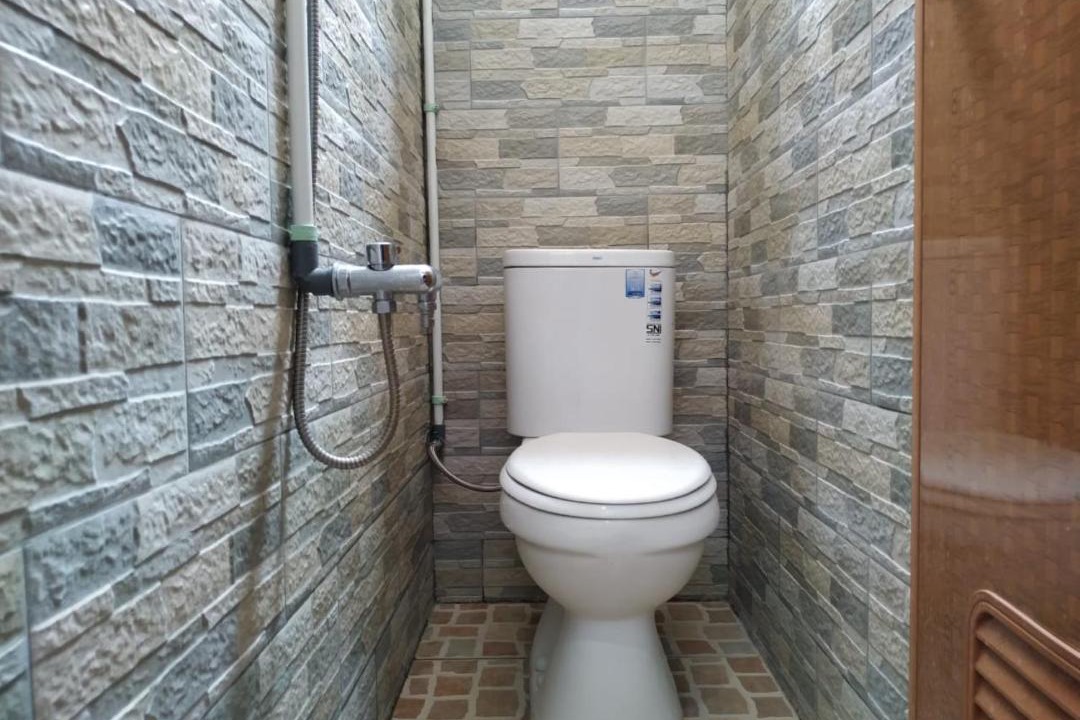 Photo of Bathroom in Gambir