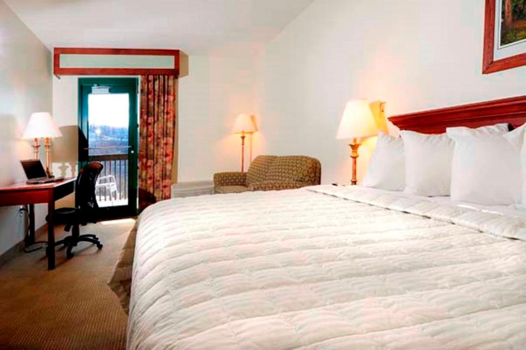Photo of Bedroom in Henlawson