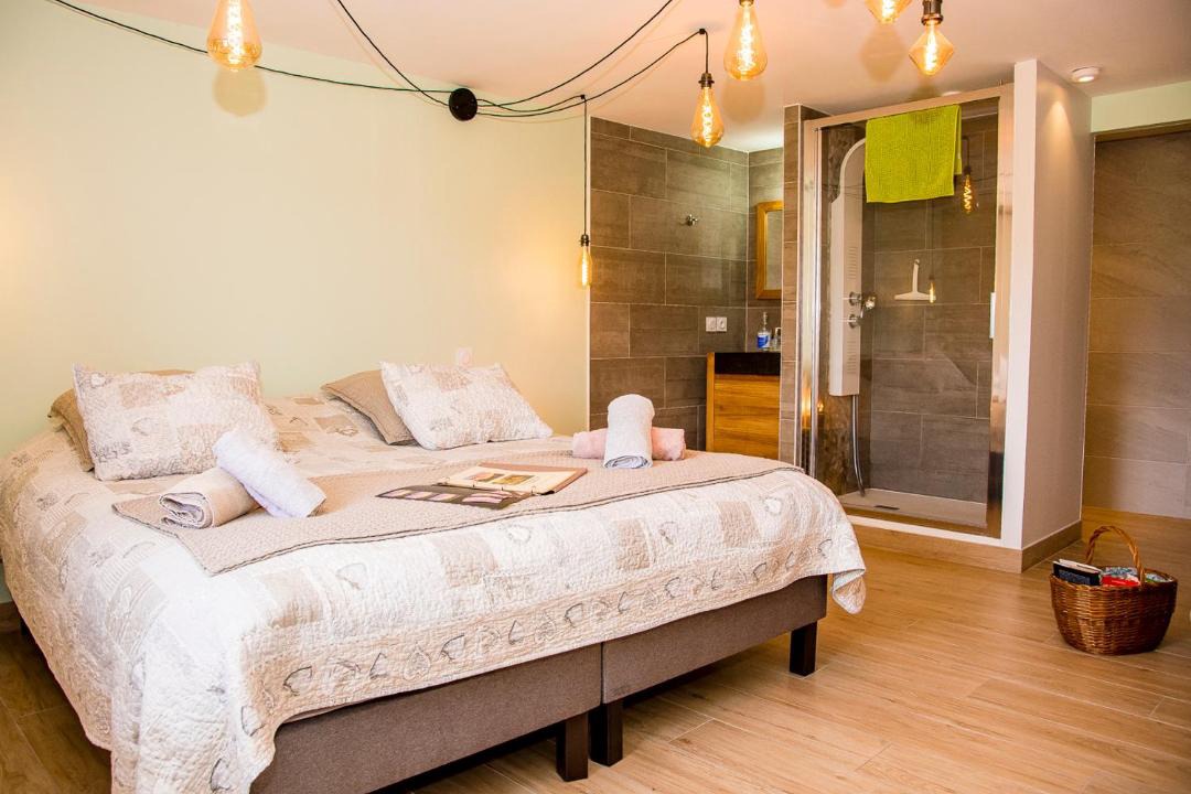 Photo of Others in Cornier