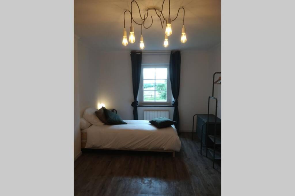 Photo of Bedroom in Montpinchon