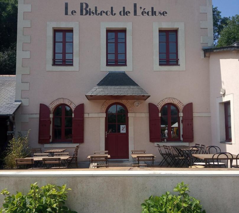 Photo of Others in La Membrolle-sur-Longuenee