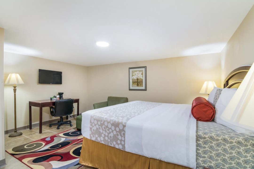 Photo of Bedroom in Weedsport