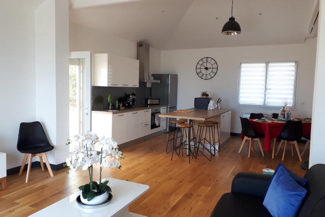 Photo of Livingroom in Saint-Michel-Chef-Chef