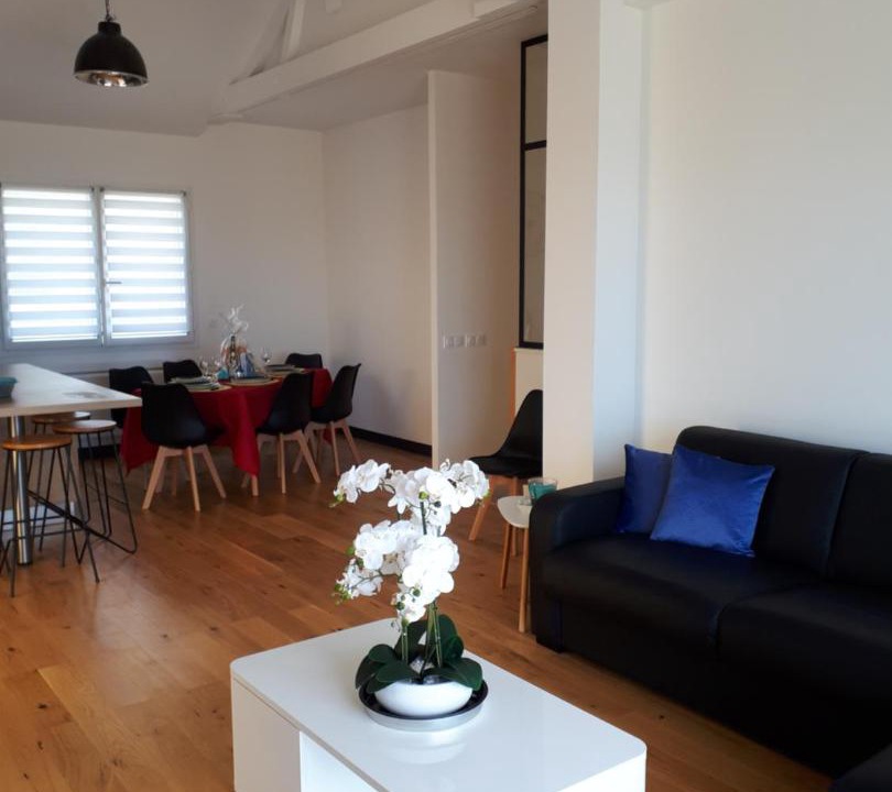 Photo of Livingroom in Saint-Michel-Chef-Chef