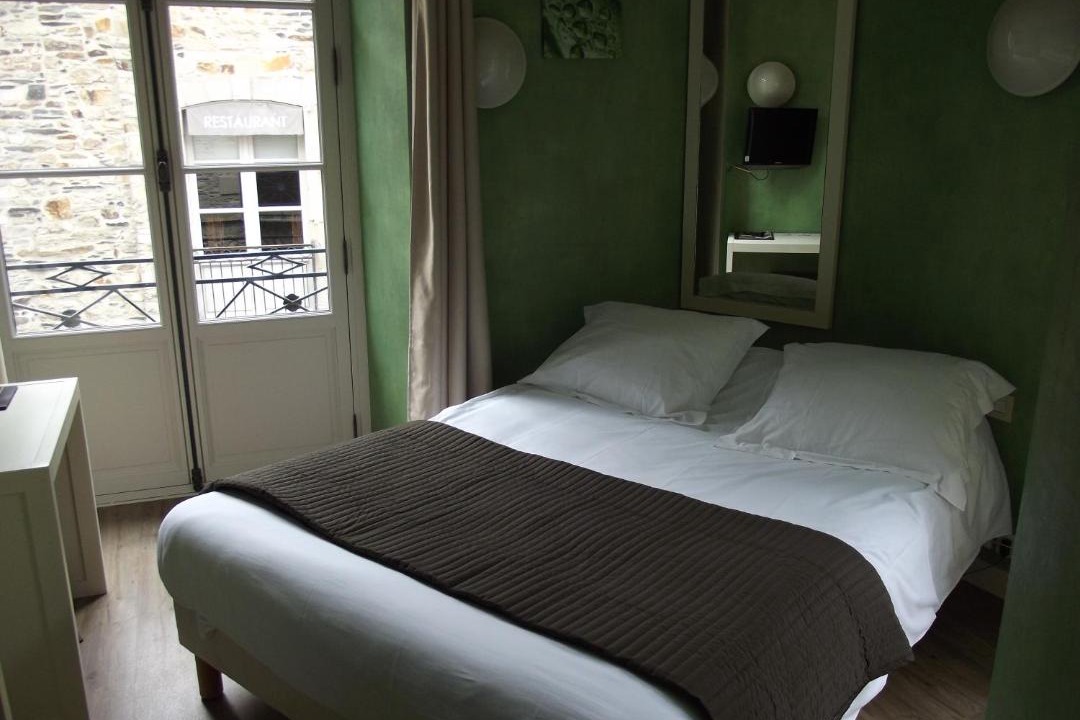 Photo of Others in Vitre