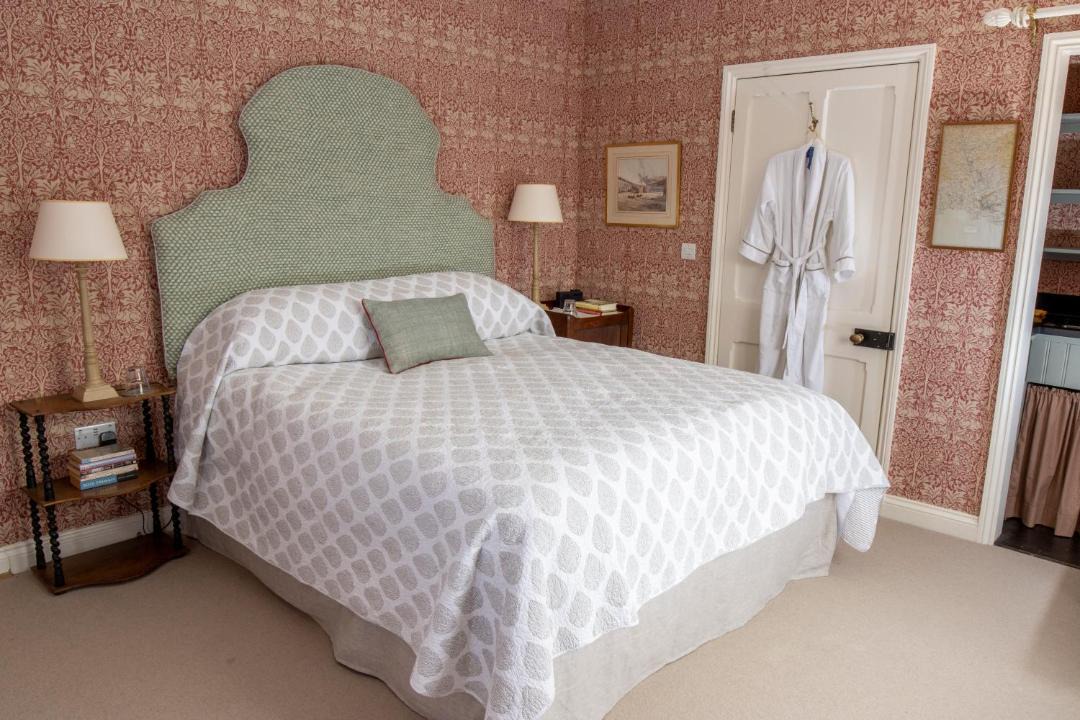 Photo of Others in West Knoyle