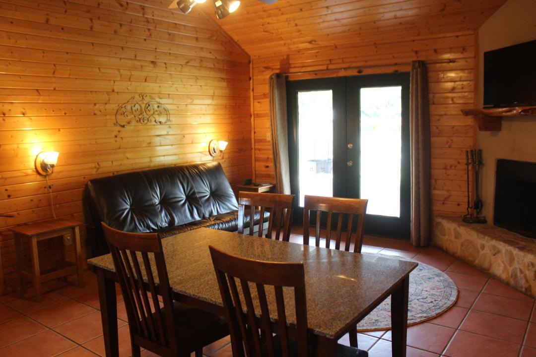 Photo of Others in Leakey
