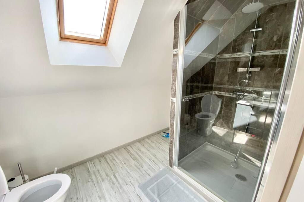 Photo of Bathroom in Moyenneville