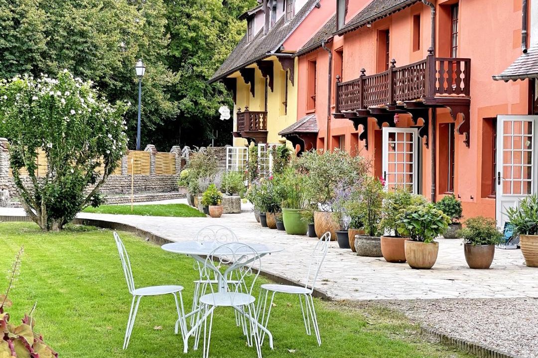 Photo of Others in Lavacourt