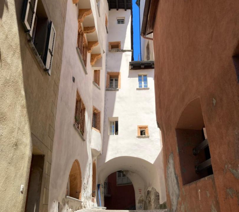 Photo of Others in Sion