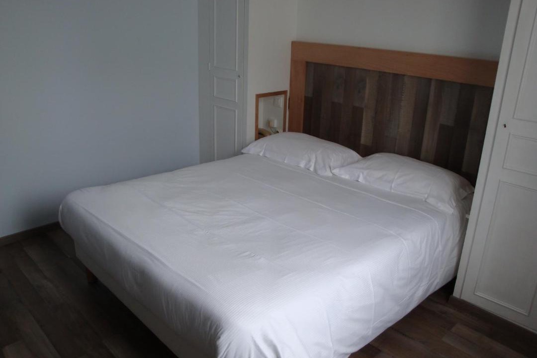 Photo of Others in Evreux