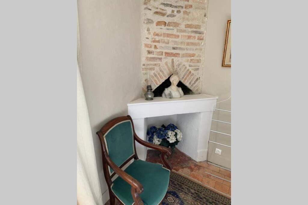 Photo of Others in Chenille-Change