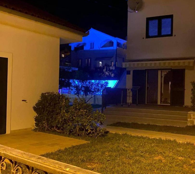 Photo of Buildings in Srima