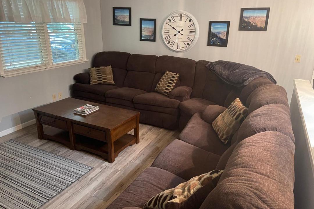 Photo of Others in Hermann