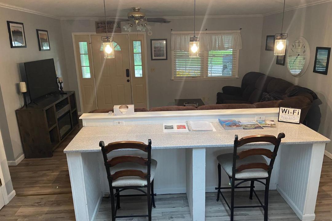 Photo of Others in Hermann