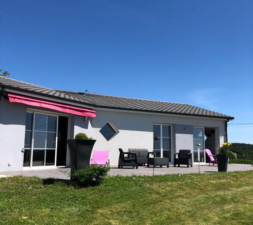 Photo of Buildings in Chateau-l'Eveque