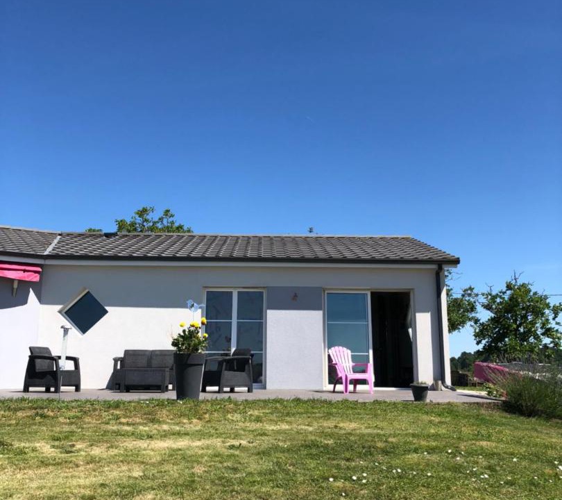 Photo of Buildings in Chateau-l'Eveque