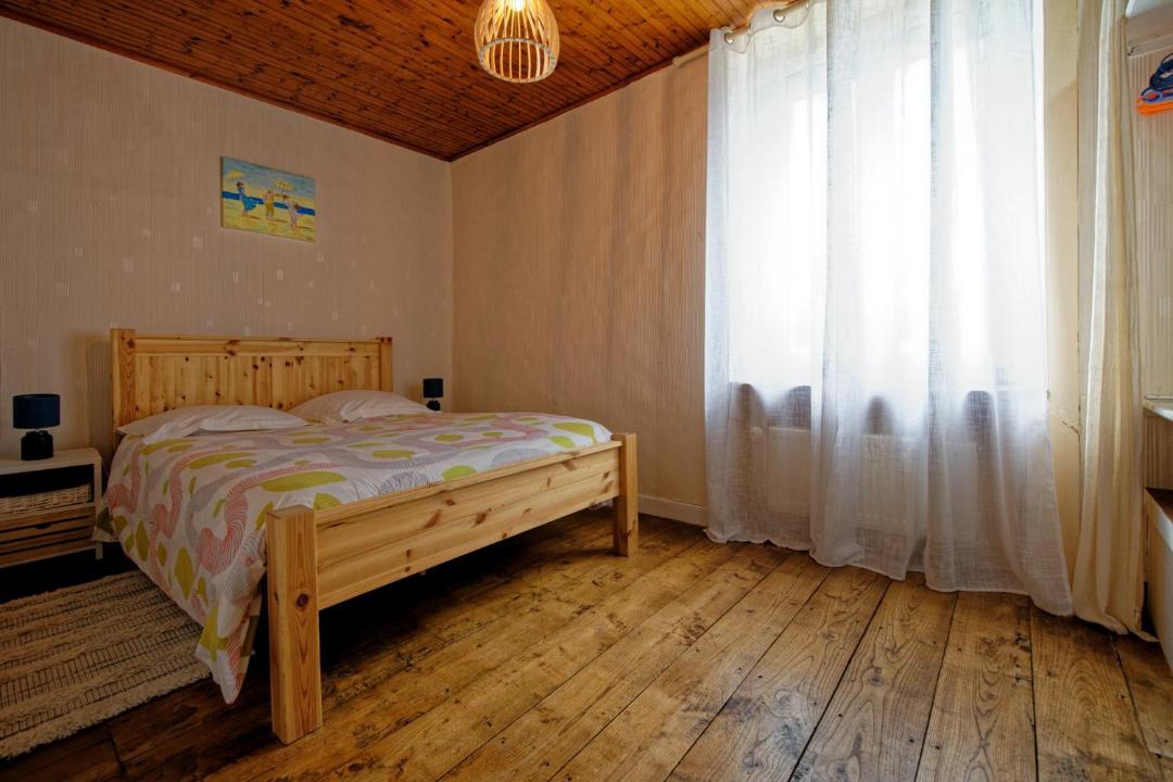 Photo of Bedroom in Saint-Leger-des-Pres