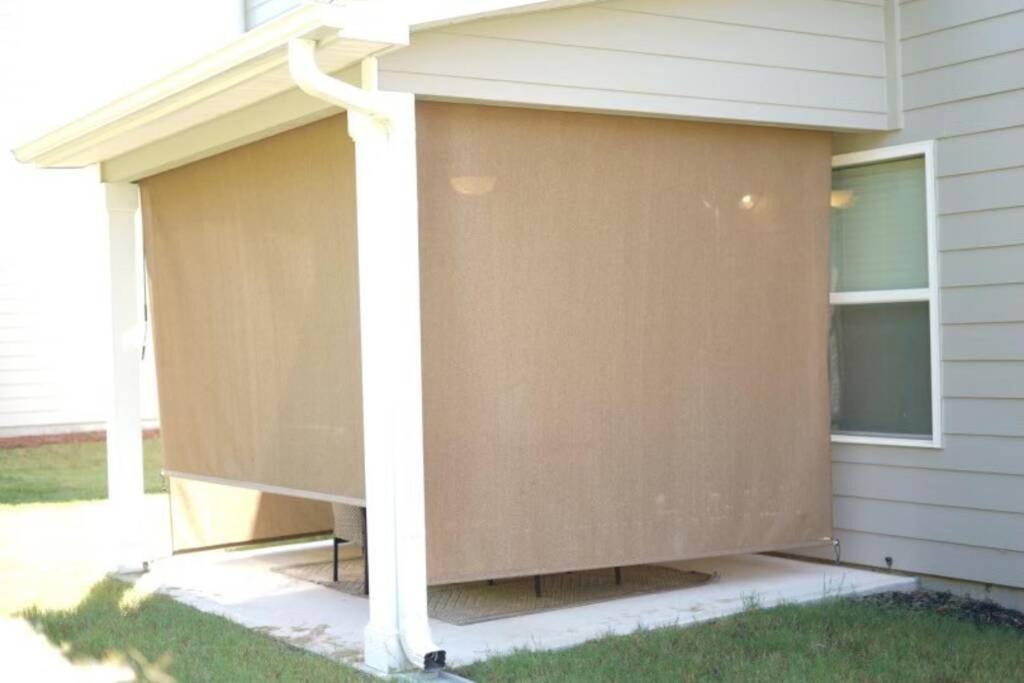 Photo of Buildings in Church Street
