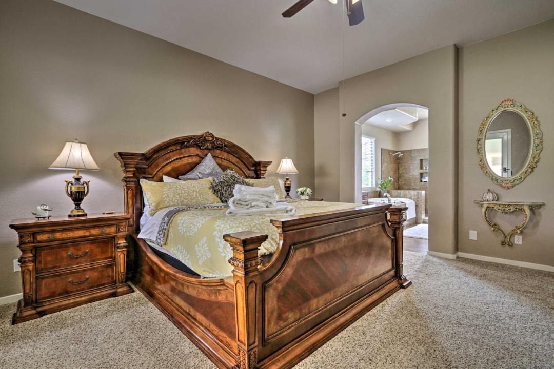 Photo of Bedroom in Palm Valley