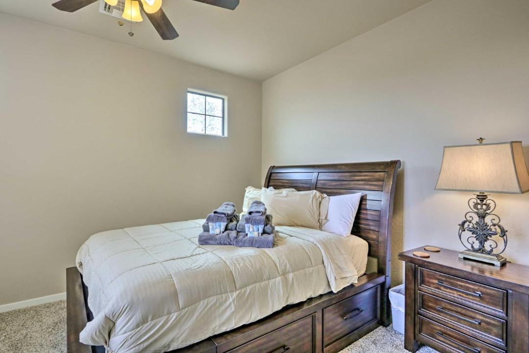 Photo of Bedroom in Palm Valley