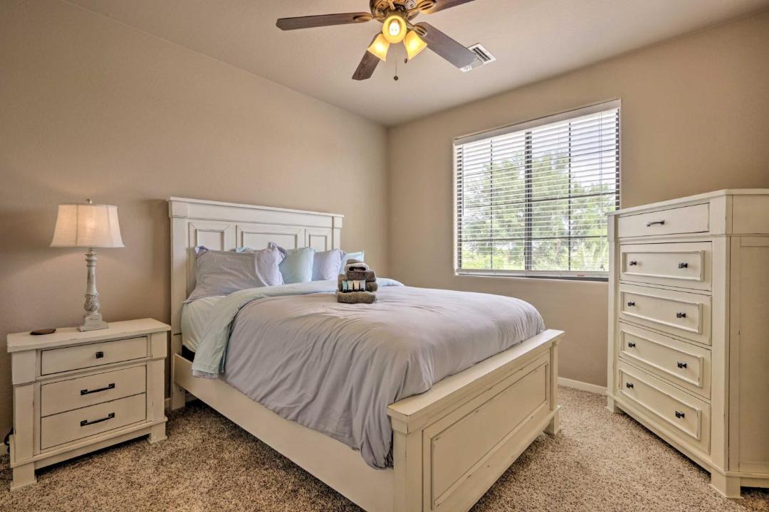 Photo of Bedroom in Palm Valley