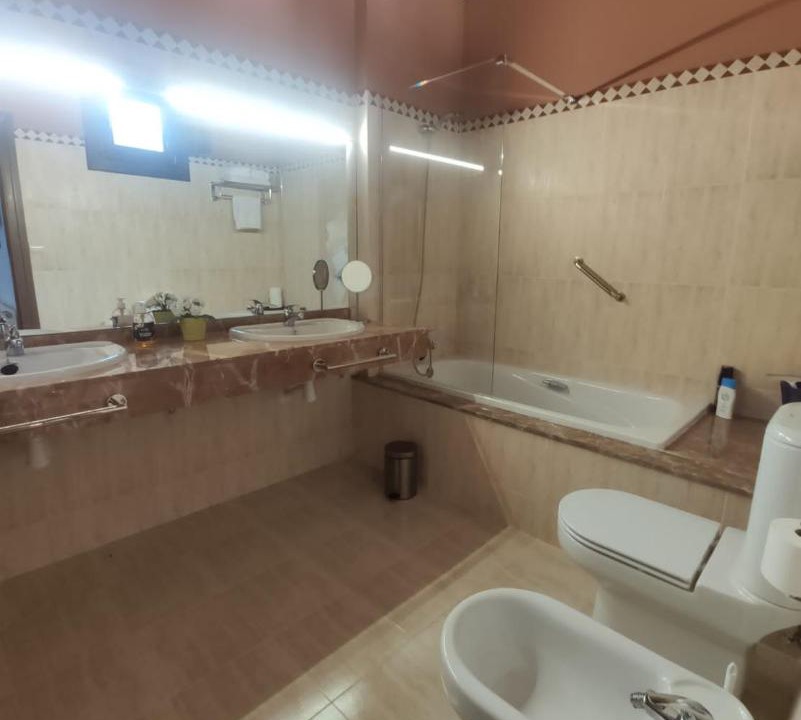 Photo of Bathroom in Badaguas