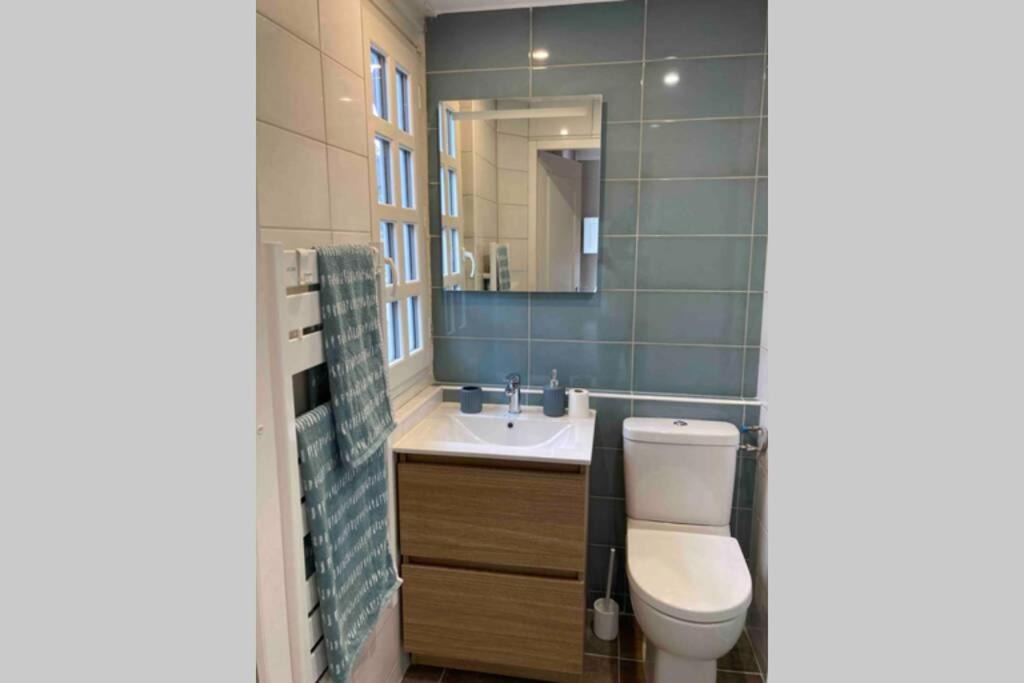 Photo of Bathroom in Pont-l'Eveque