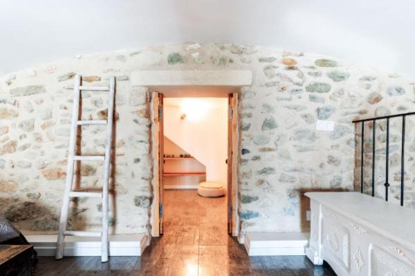 Photo of Others in Roche-Saint-Secret