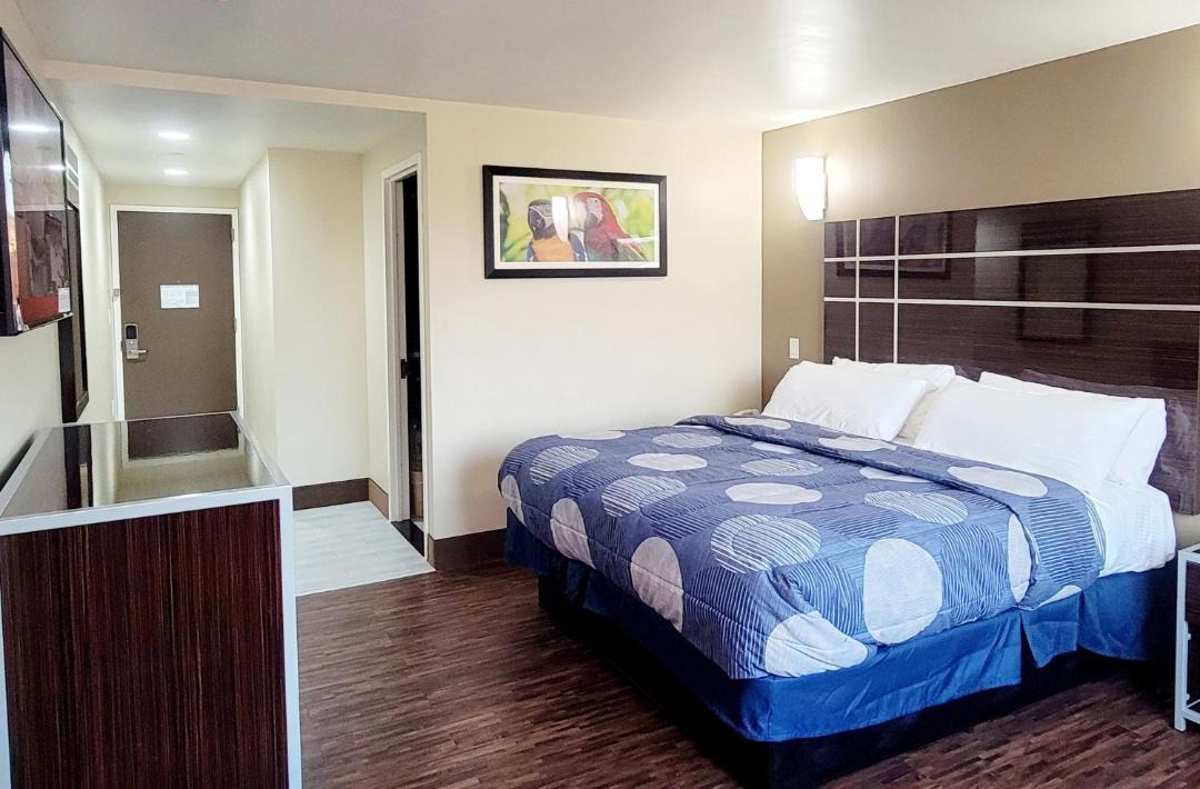 Photo of Bedroom in Bedford-Stuyvesant