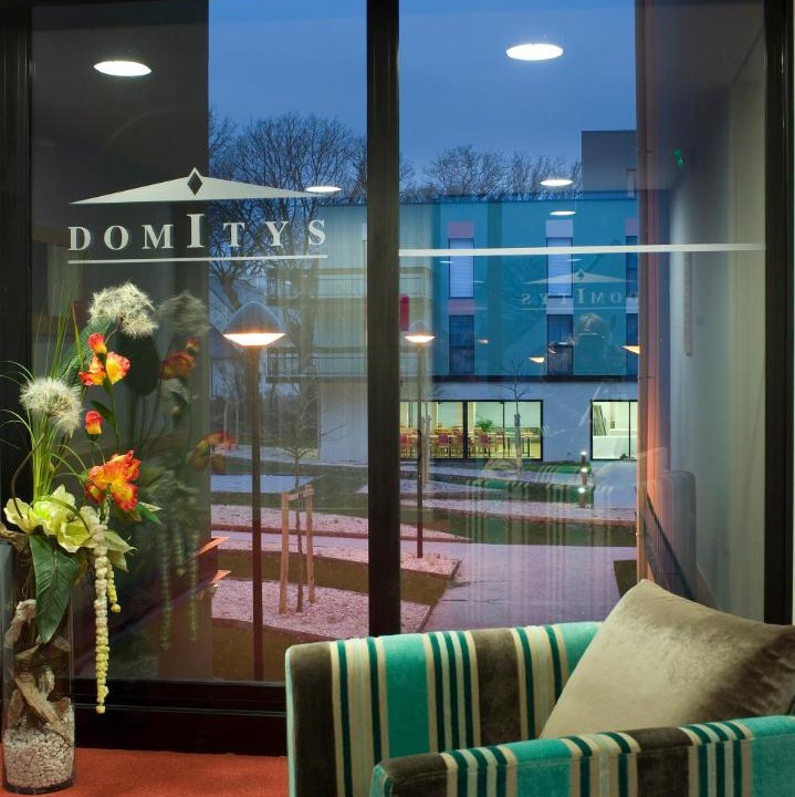 Photo of Others in Laille