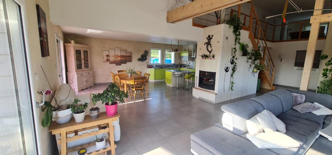 Photo of Others in Conlie