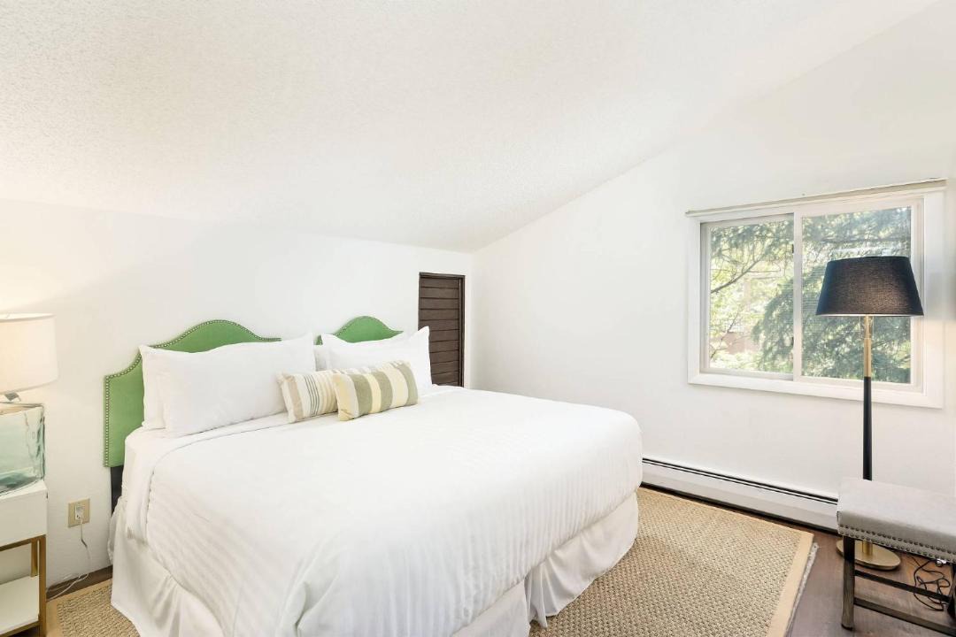 Photo of Bedroom in Aspen