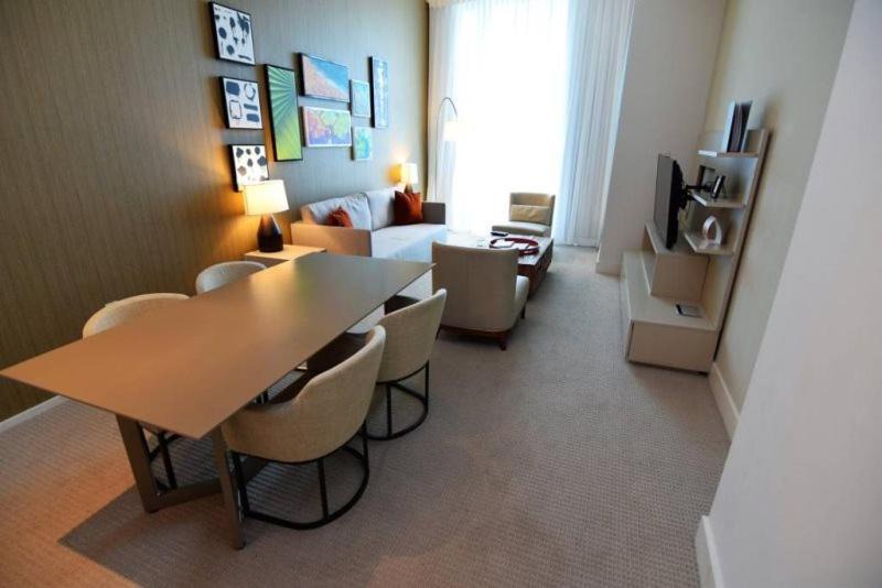 Photo of Livingroom in Hollywood South Central Beach