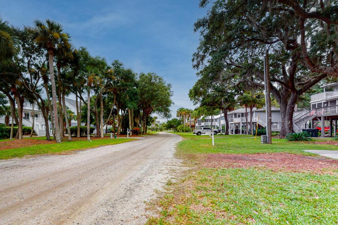 Photo of Buildings in Edisto Island