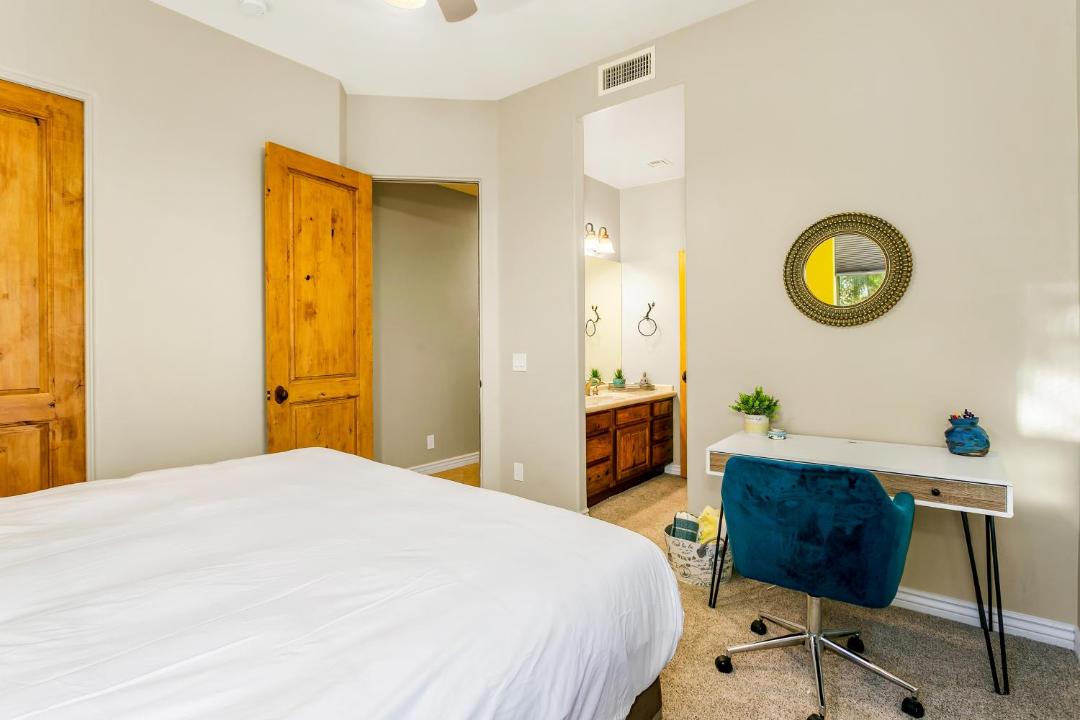 Photo of Bedroom in Rio Verde Foothills