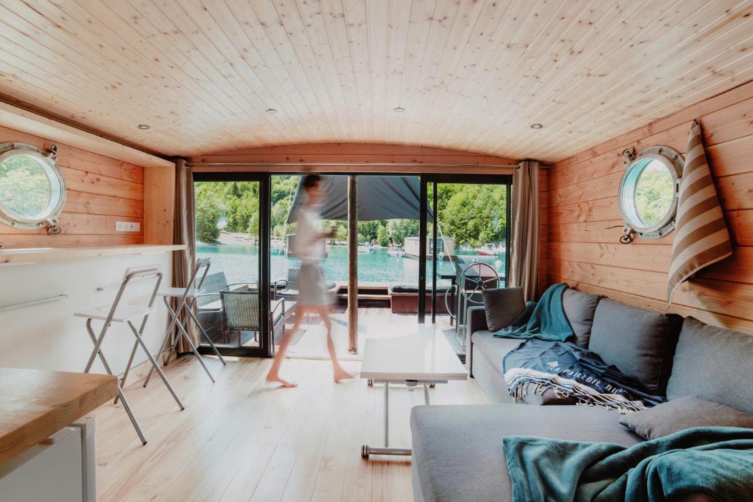 Photo of Others in Le Sauze-du-Lac