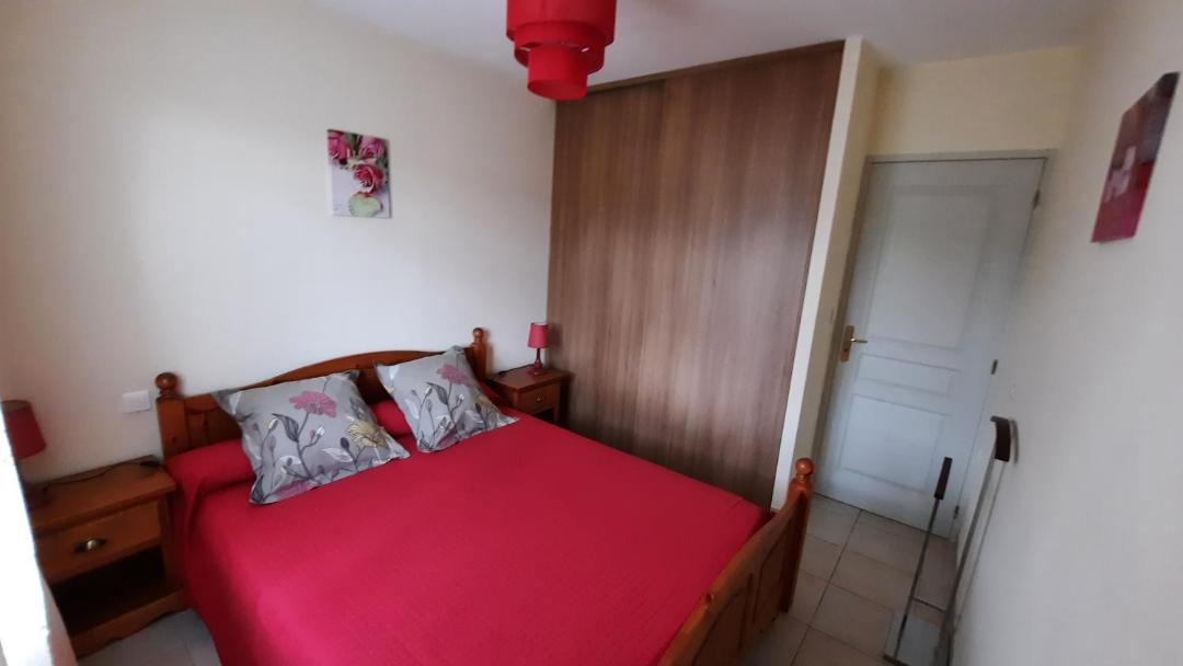 Photo of Bedroom in Prades-sur-Vernazobre