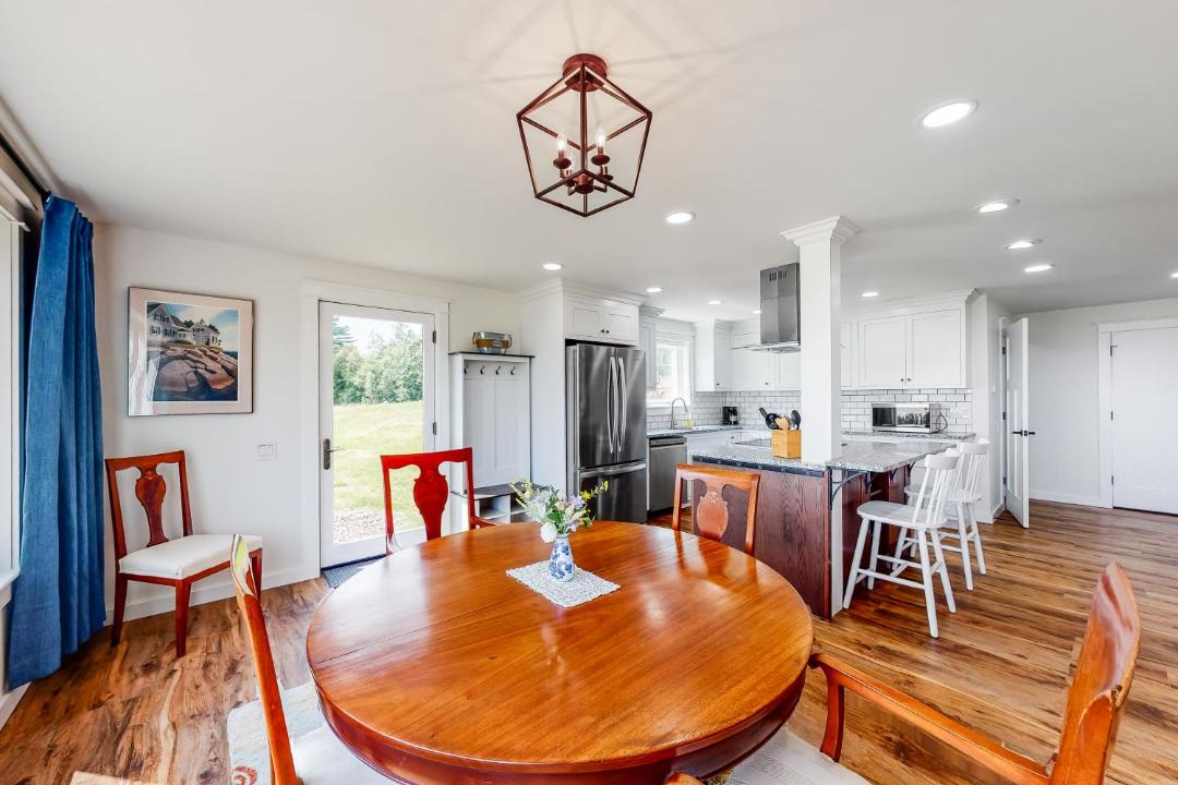 Photo of Livingroom in Searsport