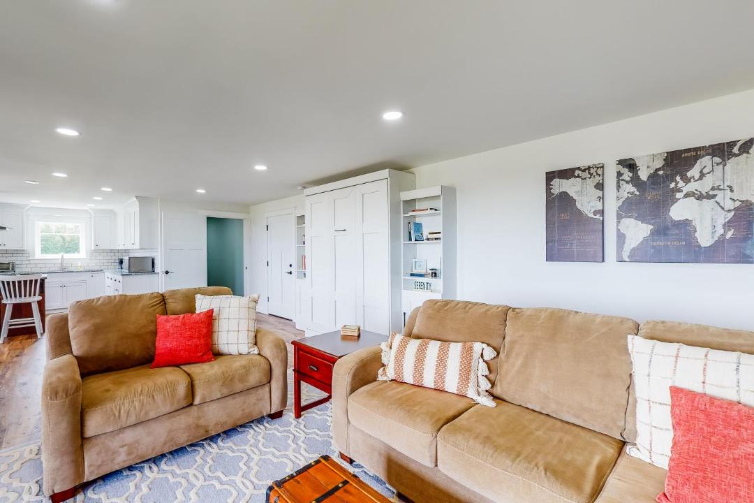 Photo of Livingroom in Searsport