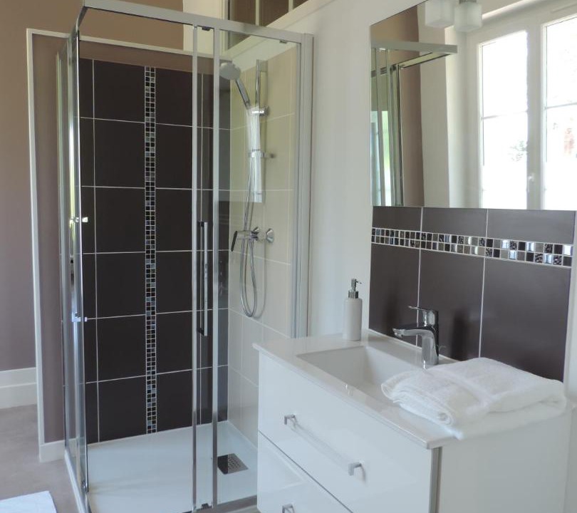 Photo of Bathroom in Saint-Branchs