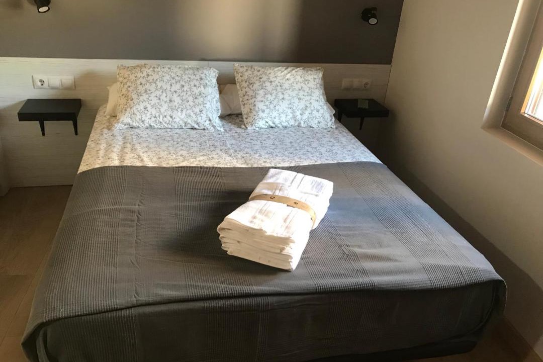 Photo of Bedroom in Cires