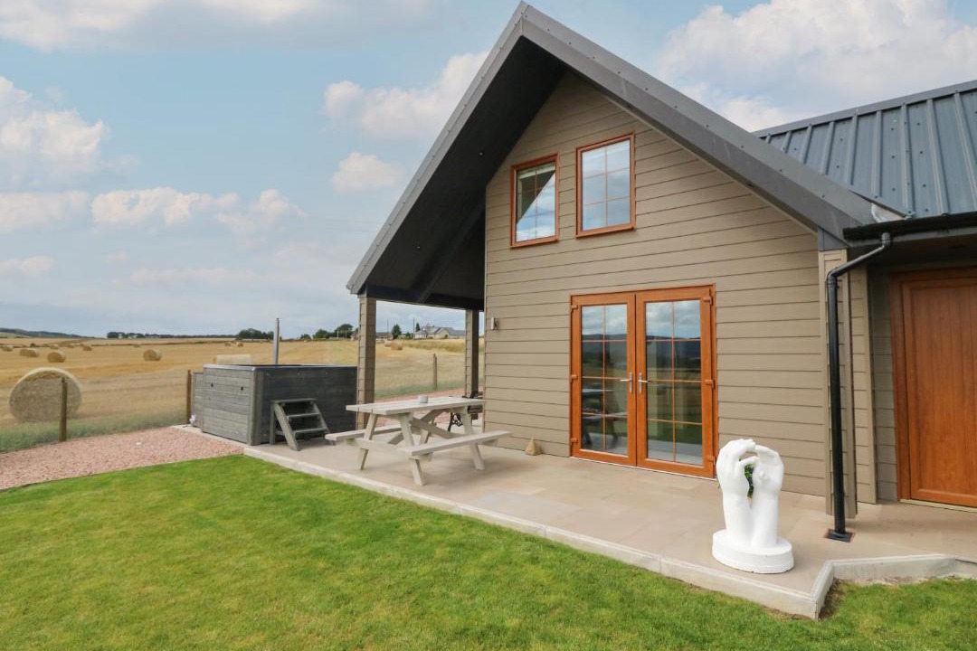 Photo of Others in Insch